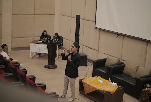 Narasumber Social Media Marketing Semarang: Membangun Kepercayaan Pelanggan di Era Overload Informasi